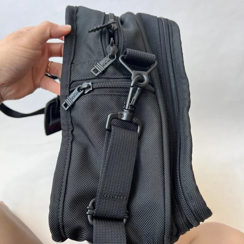 Tumi excellent no